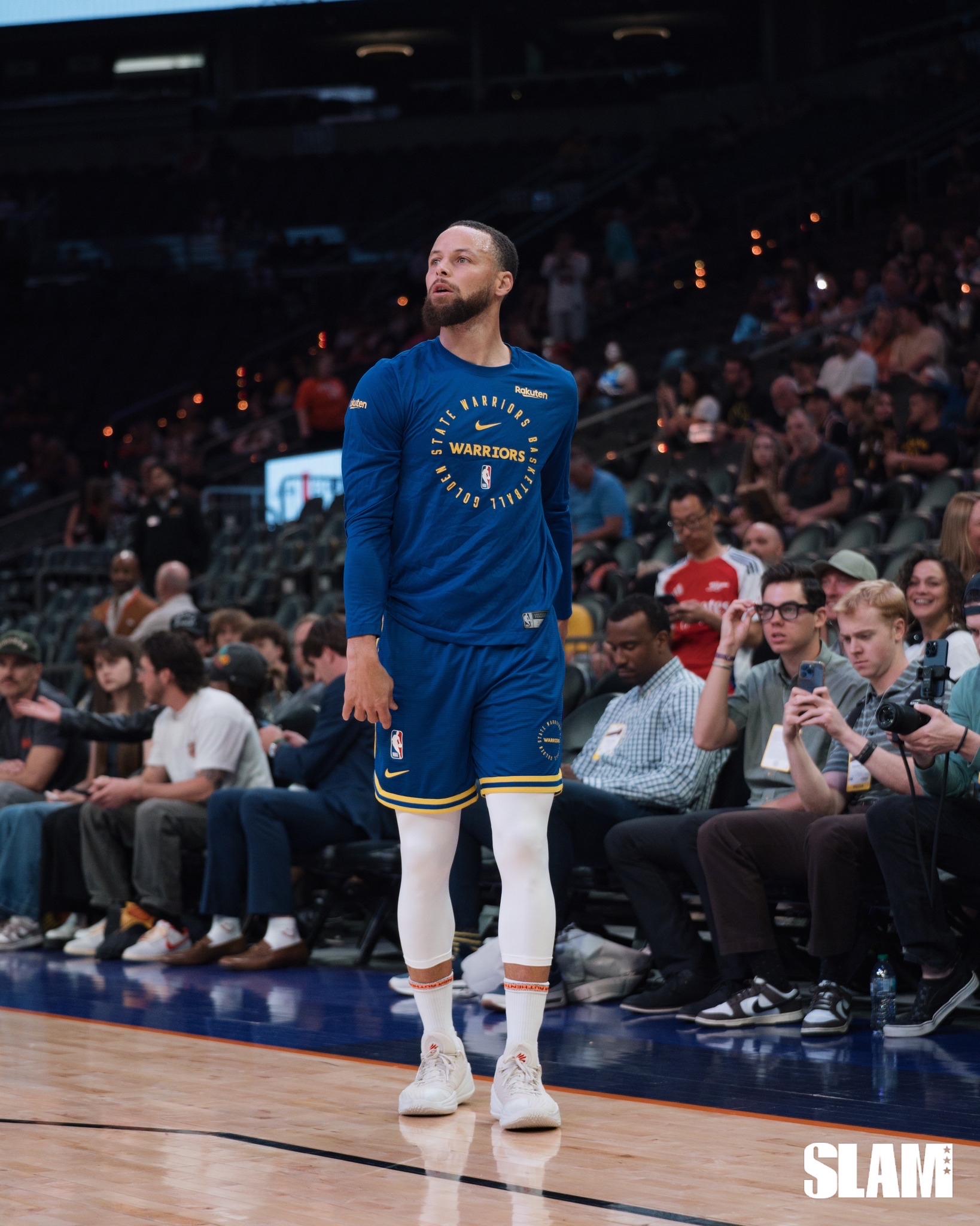 爱游戏包含库里迎来五赛季高光表现，巴黎圣日耳曼球迷沸腾！的词条